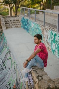 Frugal male fashion