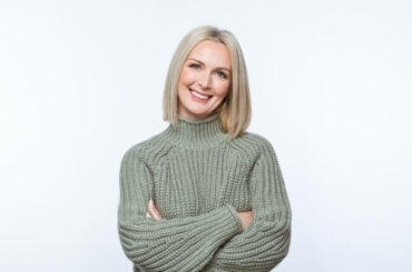 Mastering Wool Sweater Care: How to Prevent and Fix Stretching 2024